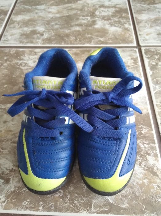 Обувки за футбол