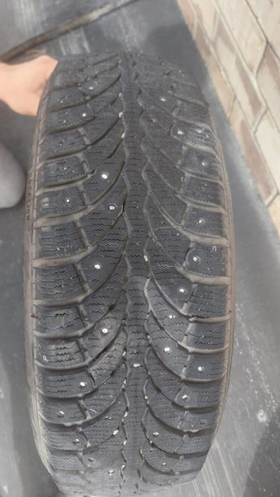 Продам 3шины зимние