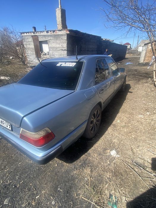 Продам мерседес 124