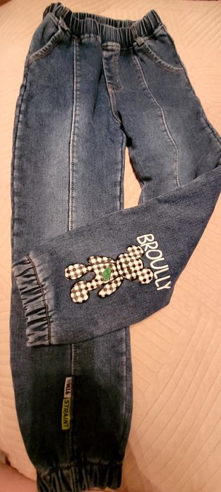 Джинсы для девочки