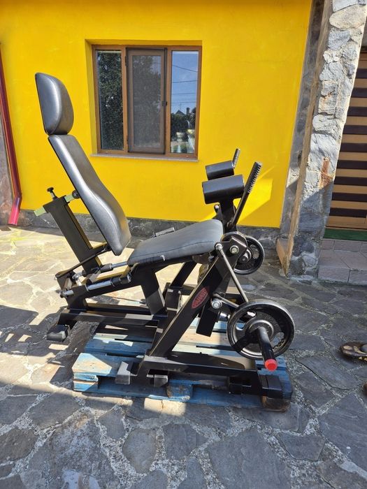 Aparat extensii picioare/ Leg extension Panatta Freeweight !!!