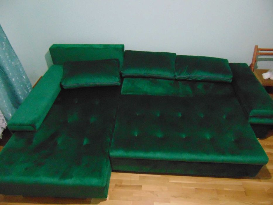 masa alba cu un picior extensibila dulap si coltar extensibil nou
