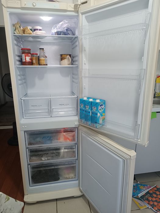 Продам холодильник