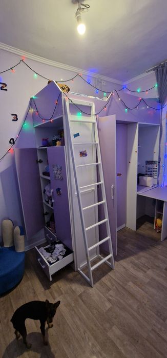 Продам мебель в детскую