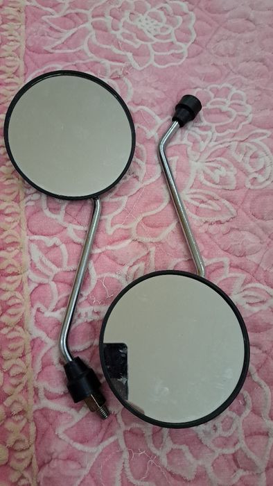 Мотозапчасти ( ручки, зеркала)