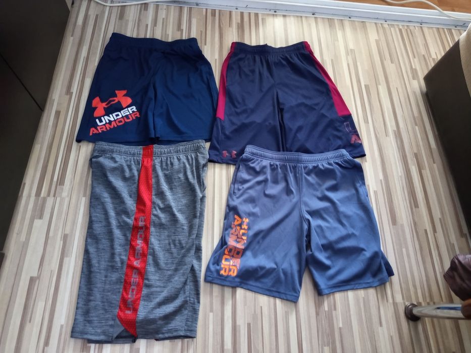 Къси панталони и тениски NIKE , UNDER ARMOUR,размер мъжка номерация S