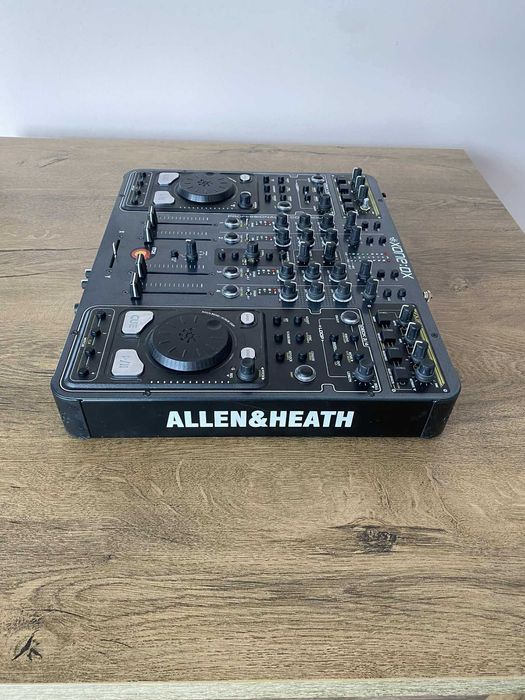 ALLEN&HEATH XONE:DX professional DJ contoller