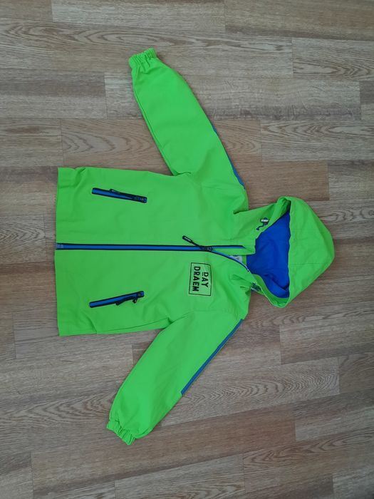 Комбинезон зимний и куртки