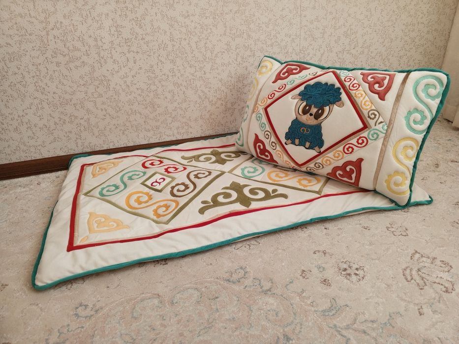 Балаларға арналған жастық,көрпеше.