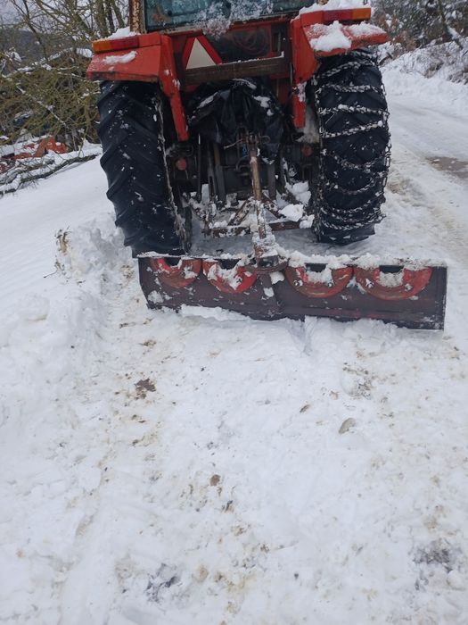 Vând plug de zăpadă