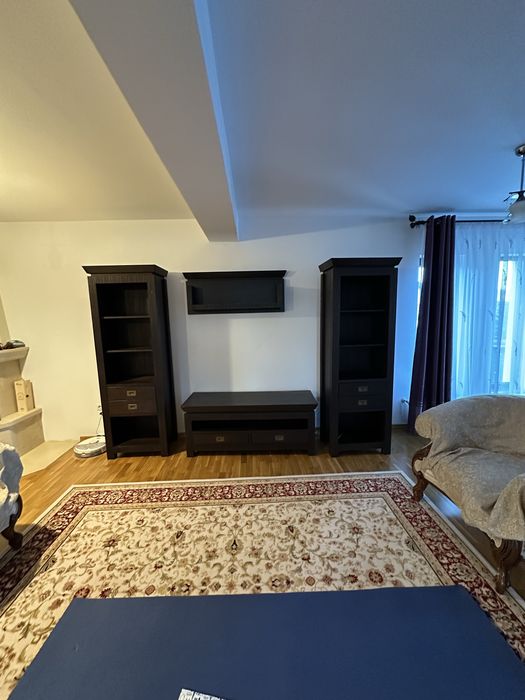 Vand mobila living