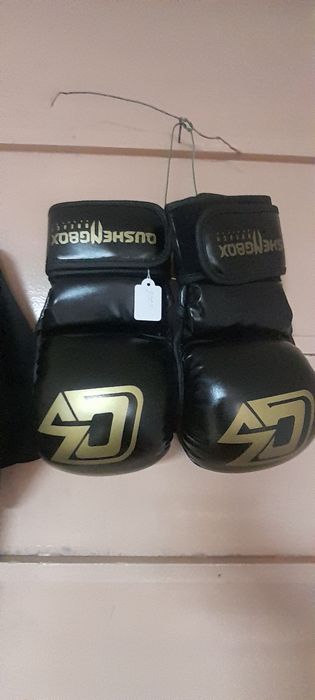 Спорт, набор, перчатки, шорты