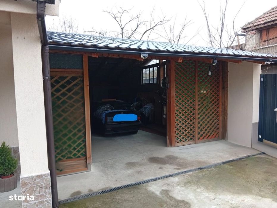 Casa de vanzare in Sagu