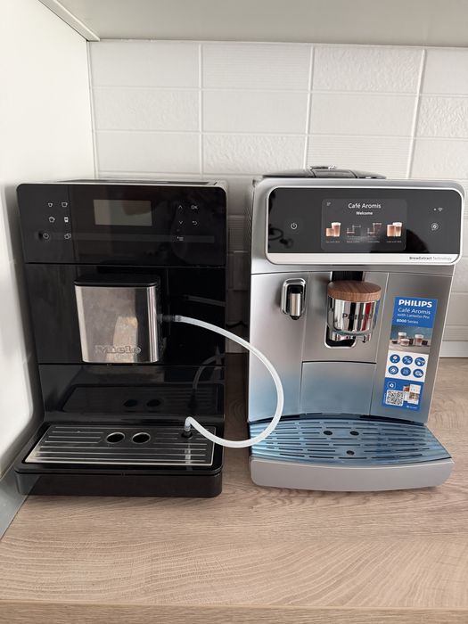 Espressor automat Philips 8000 LatteGo