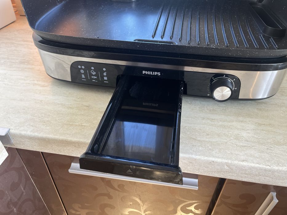 Grătar electric Philips Seria 5000 – stare ca nou