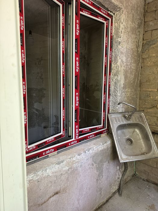 Akfa Eshik va romlari