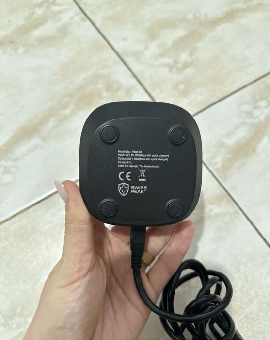 Incarcator wireless swiss peak