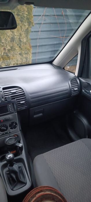 Vand Opel Zafira pentru piese