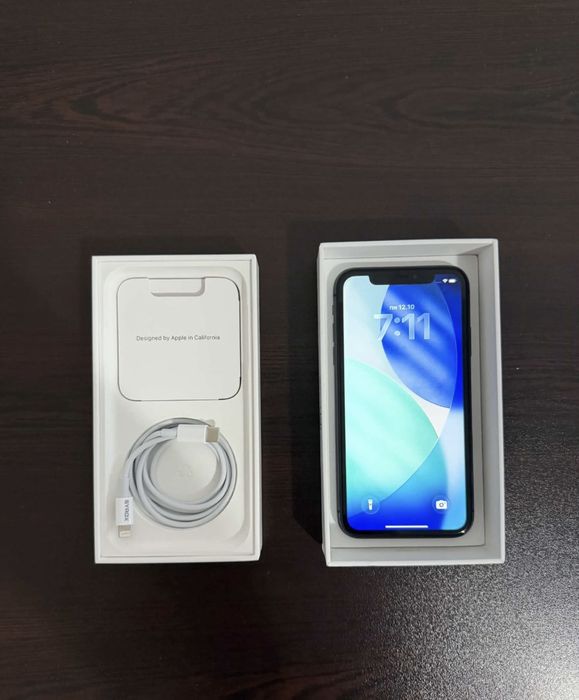 iPhone 11 64GB Black