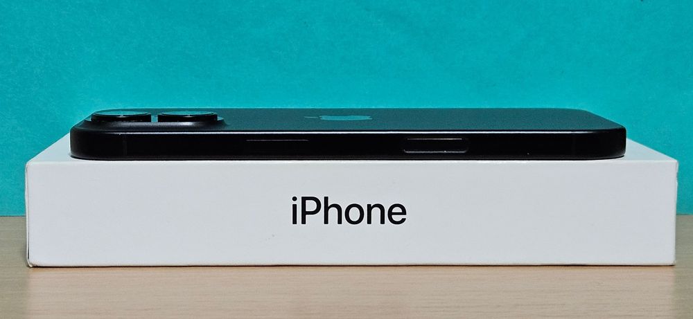 iPhone 16 Plus ca nou garanție 22 luni