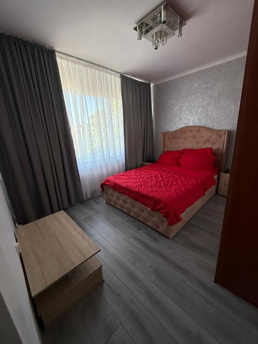 Persoana fizica,Inchiriez apartament cu 2 camere în centru