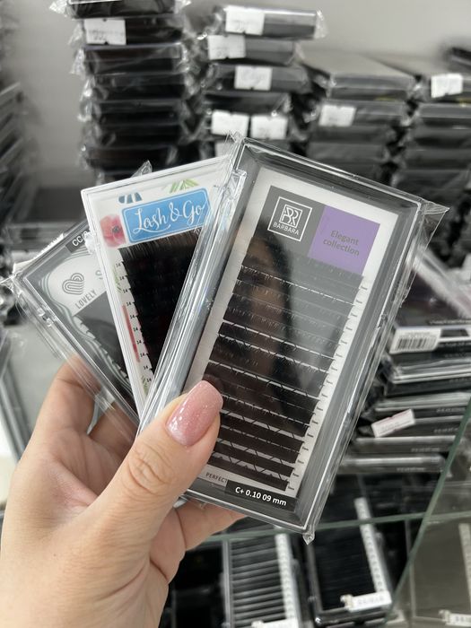 Ресницы по ликвидации от 200 тг