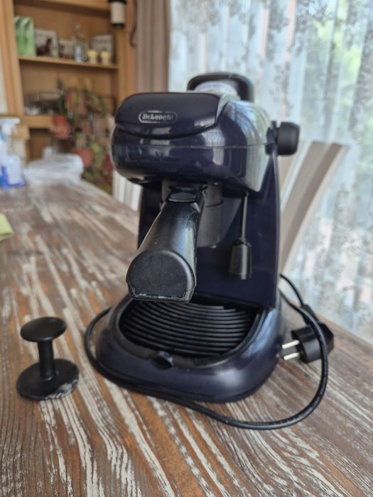 Кафемашина DeLonghi EC5.1
