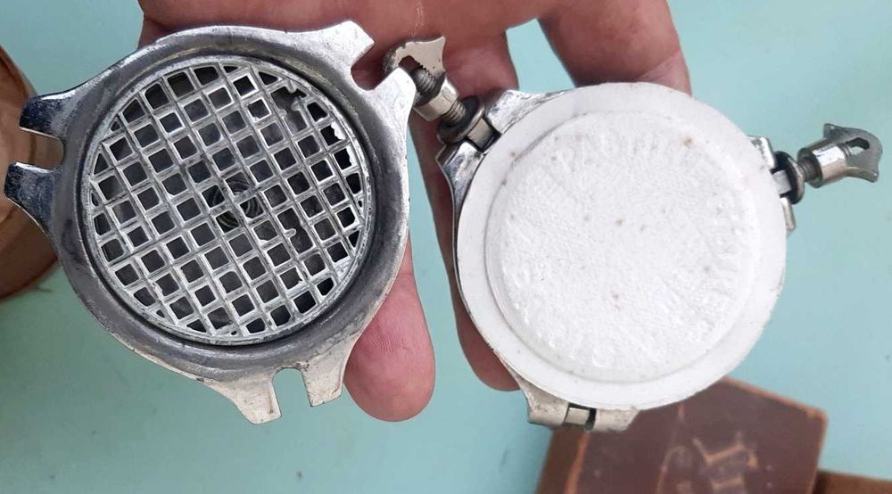 РЯДКОСТ, Филтър на Пастьор, Франция