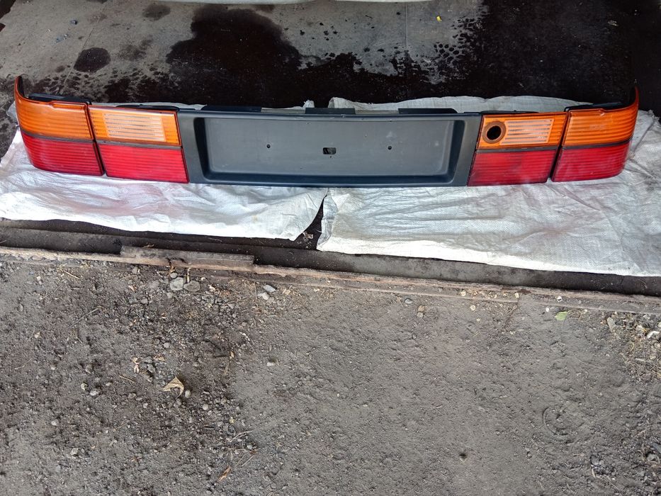 VW Vento фары, спойлер, ручки дверей
