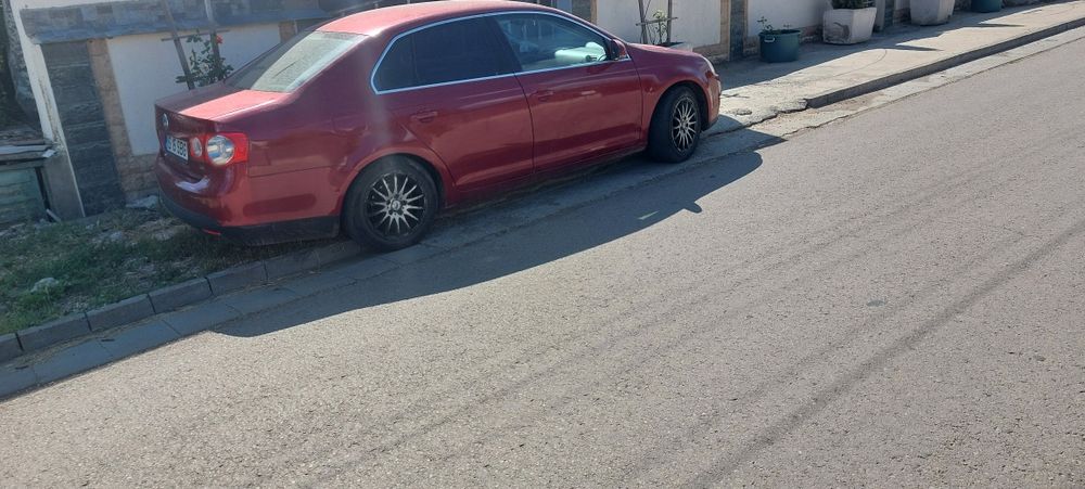 VOLKSWAGEN Jetta 2006 — imagine 2