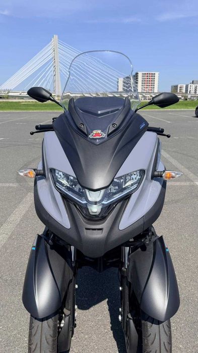 Yamaha Tricity 300 - 211 km - ca nou