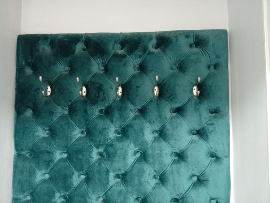 Продаеться прихожка для хола