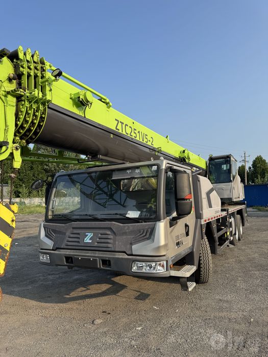 Автокран сотилади! Zoomlion ZTC251V Avtokran sotiladi!