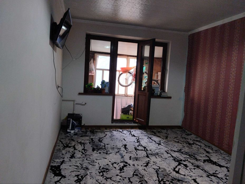 Srochna sotiladi kvartira