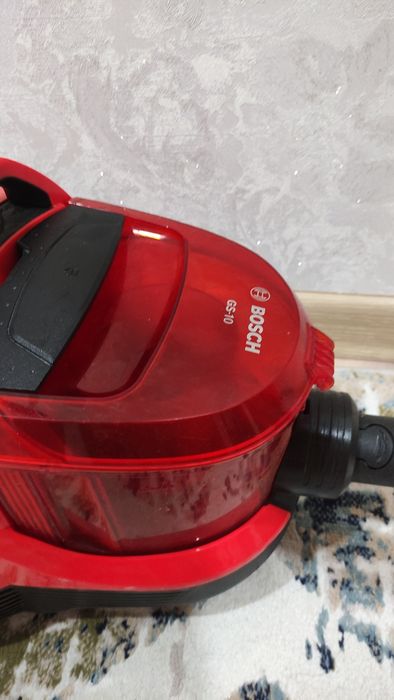 Продам пылесос bosch