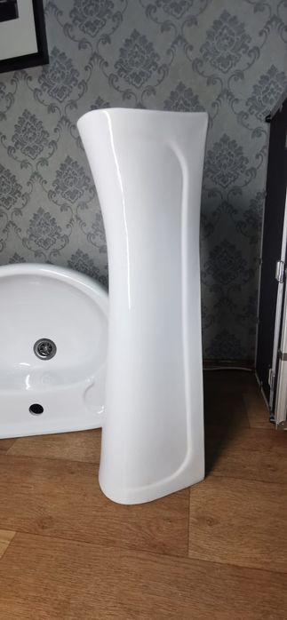 Раковина с пьедесталом (тюльпан)