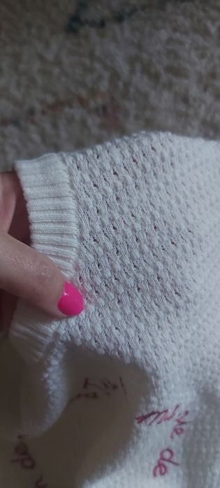 Pulover Guess, 14 ani