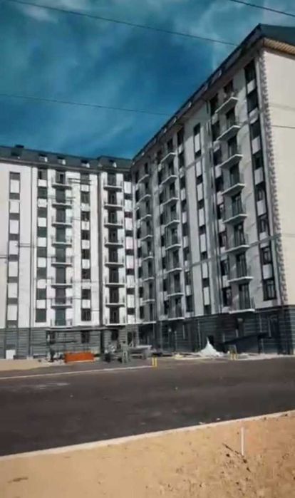 Продается квартира Новостройка г.Чирчик  Карвон вдоль дороги