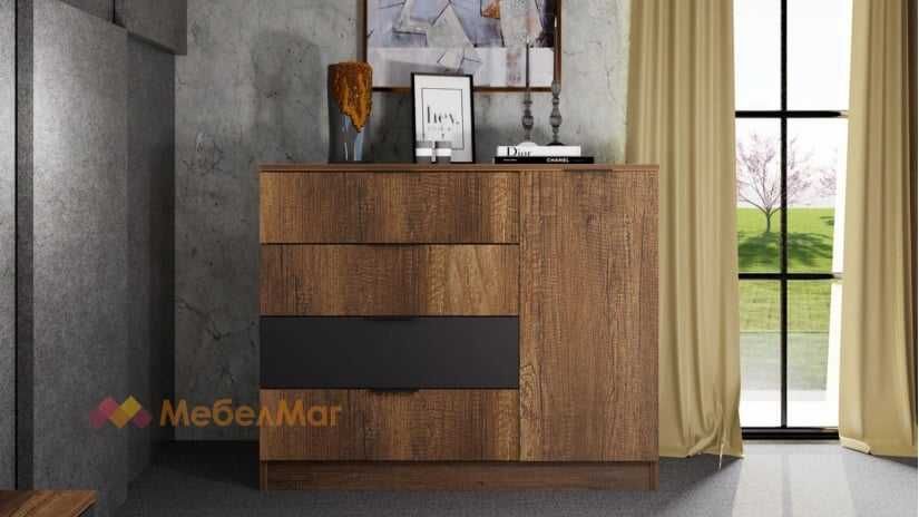 Спалня, скрин и нощни шкафчета.