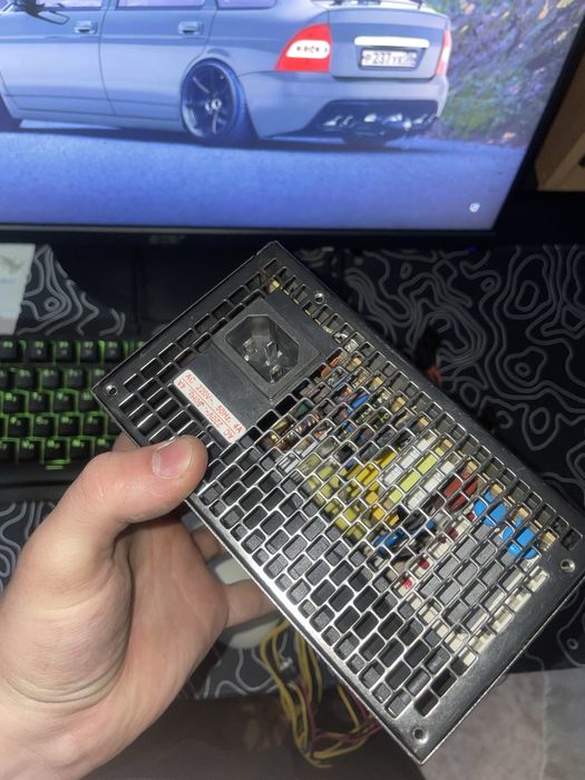 Продам блок питание на 500w