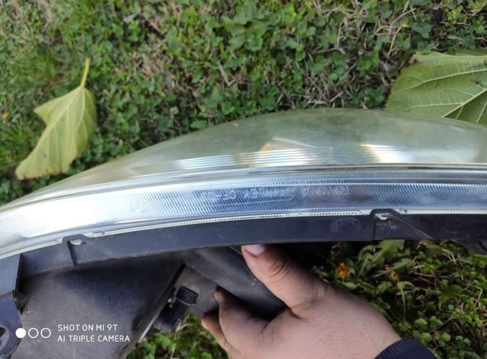 Фарове toyota corolla verso