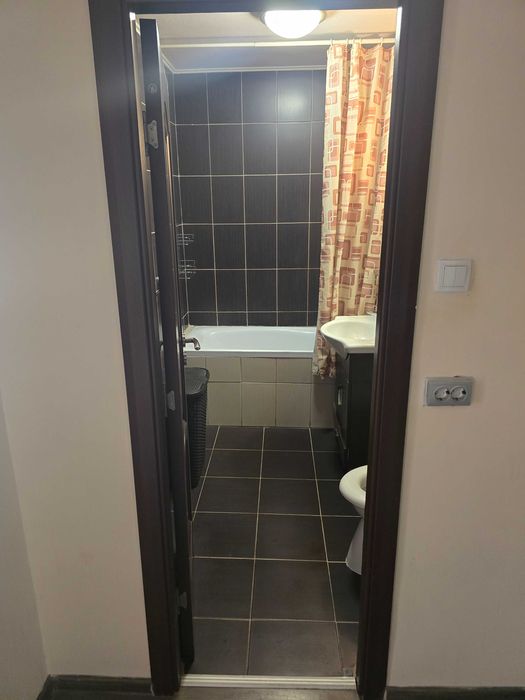 Apartament 2 camere Carpati II, et. 2