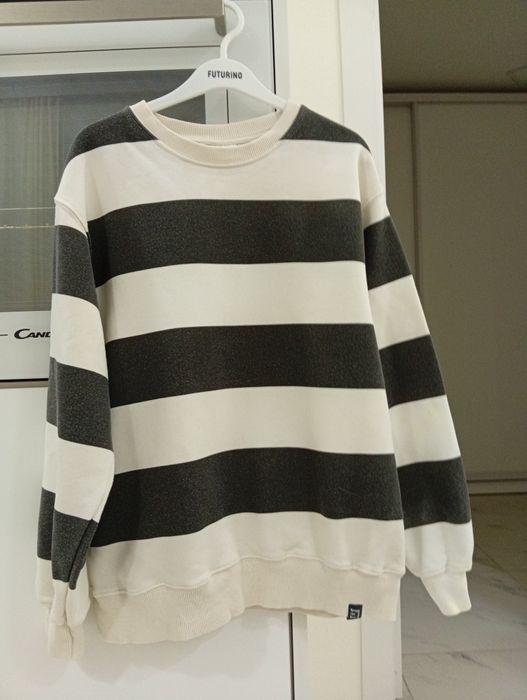 Свитшот на мальчика фирма бренд Зара