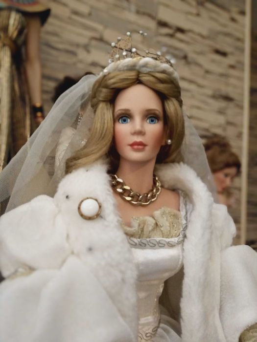 Порцеланови кукли