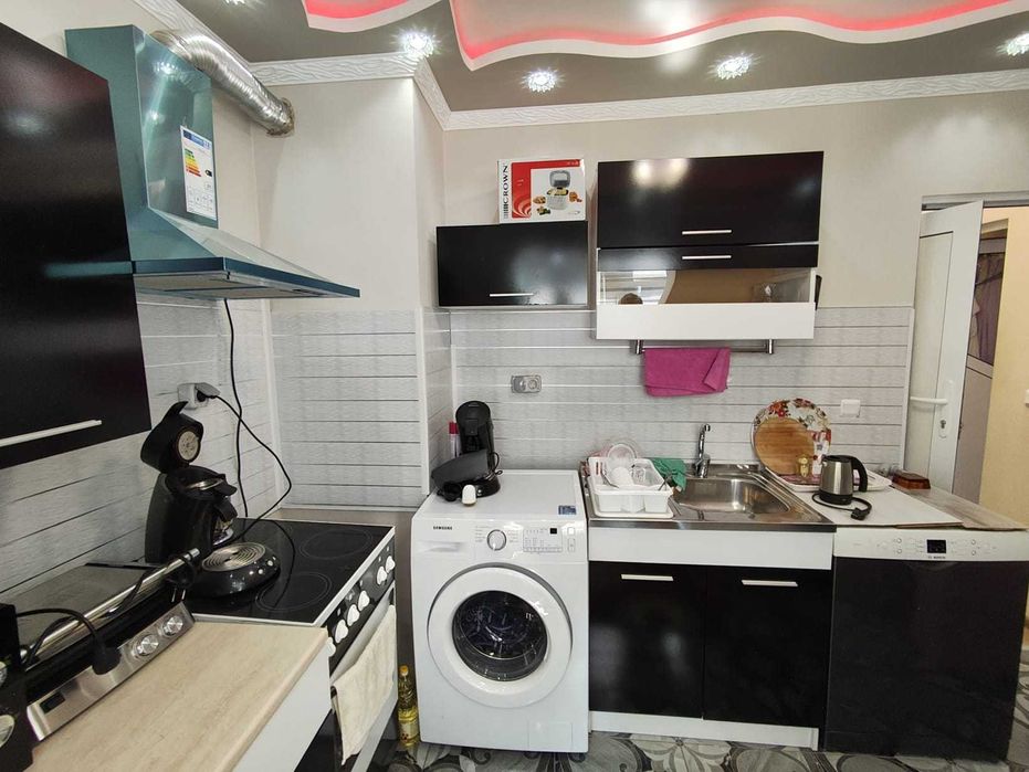 Тристаен апартамент, кв. Запад 3