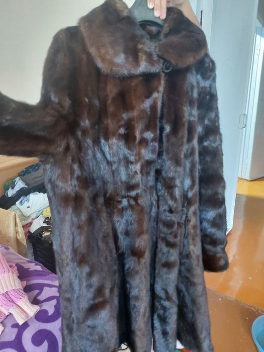 Продам норковую шубу