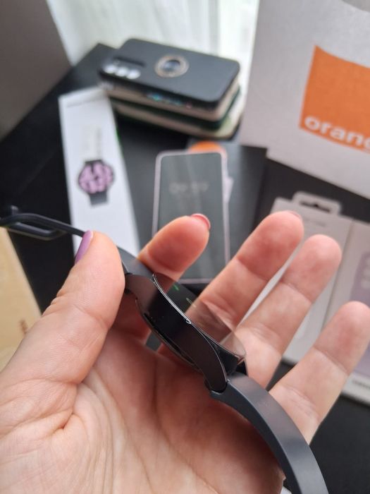 Samsung S23 plus  lavander 512GB și Galaxy Watch 6