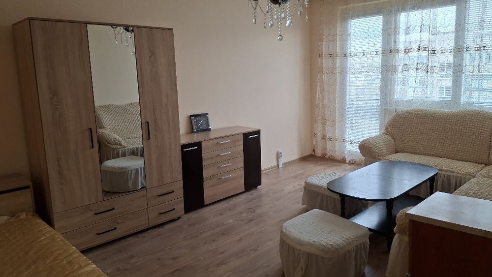 Гарсониера под наем в Надежда 3