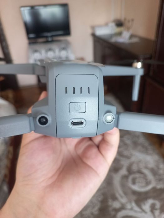 Drona cu touch-screen