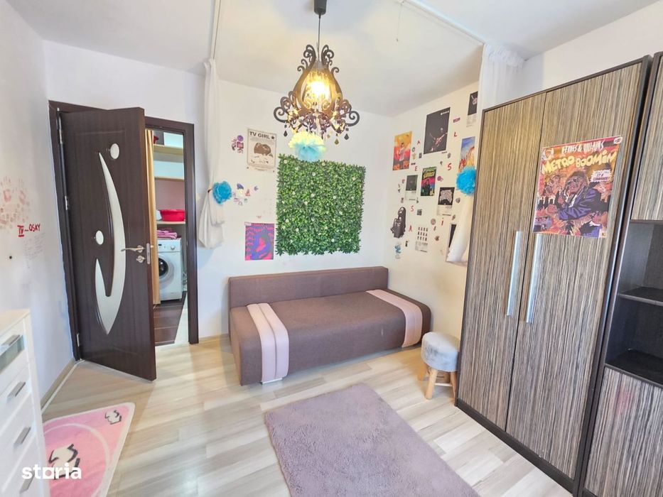 3 camere, decomandat, zonă centrală, mobilat și utilat